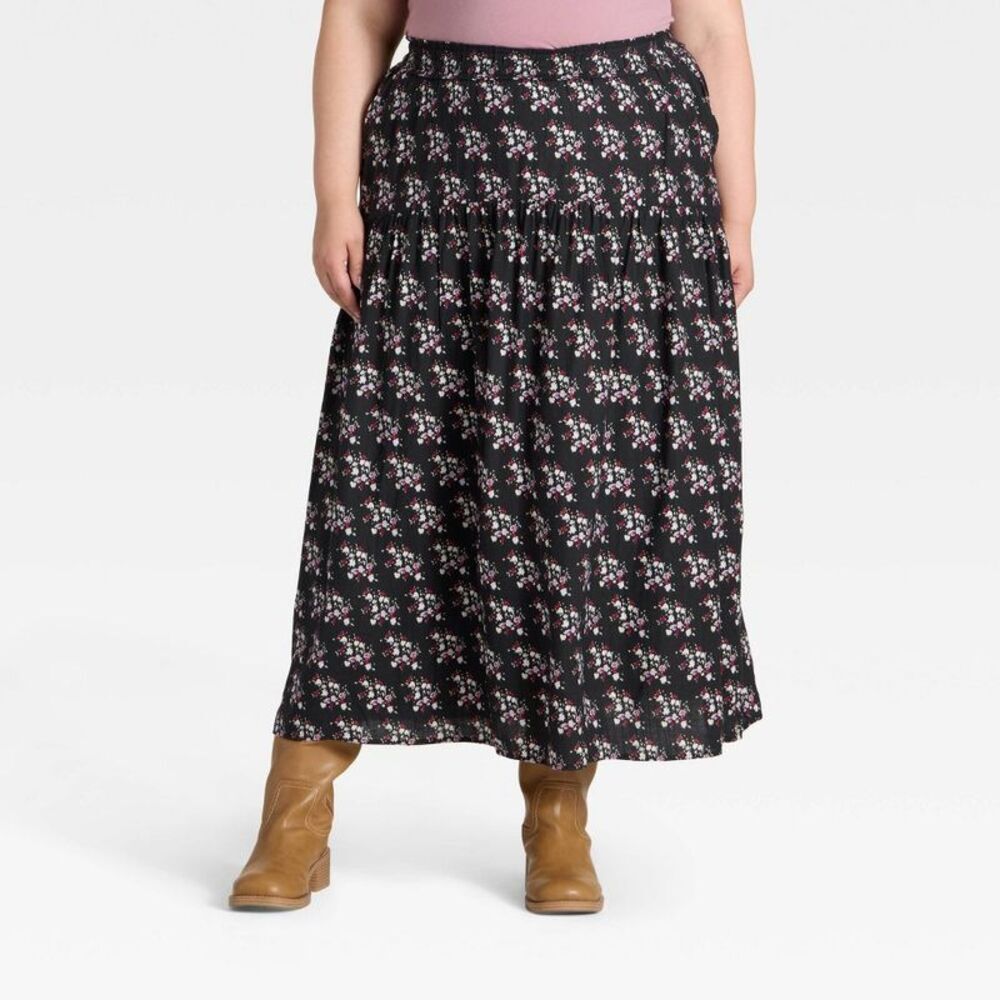Women's Printed Maxi Skirt - Universal Thread Black 2X